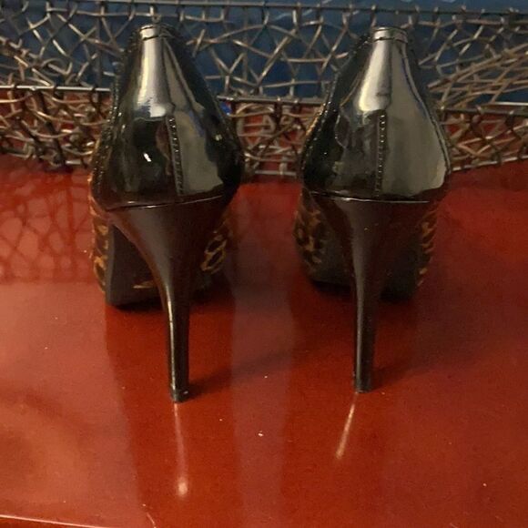 🎁🎁Paprika platform leopard print and black leather. - Picture 7 of 8